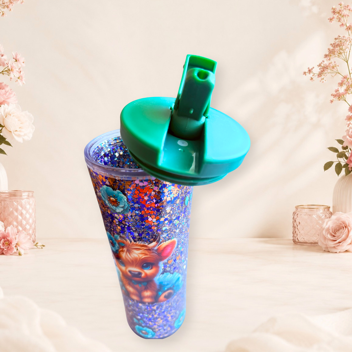 š 20 oz Highland Cow Snow Globe Tumbler